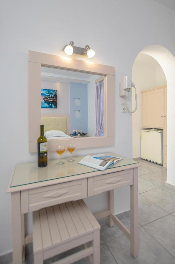 Naxos City Ilion Hotel מראה חיצוני תמונה